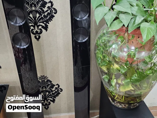 ( سماعات منزل LG للبيع )