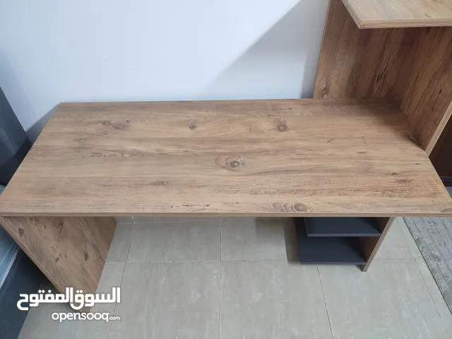مكتب مستعمل