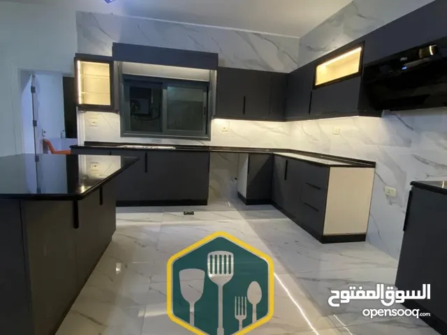 جميع انواع الديكورات والمطابخ لكافة الالوان