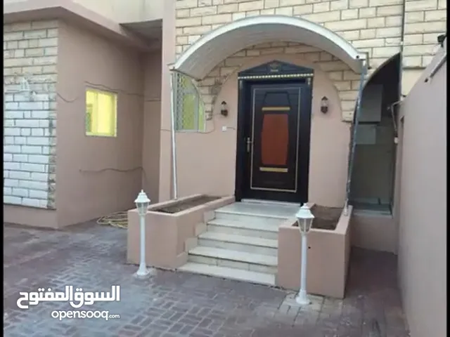 100m2 3 Bedrooms Villa for Rent in Al Ain Al Jimi