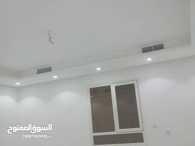 450 m2 4 Bedrooms Townhouse for Sale in Al Ahmadi Wafra residential
