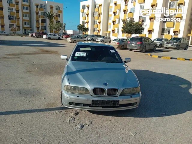 BMW 5 Series 520 in Benghazi