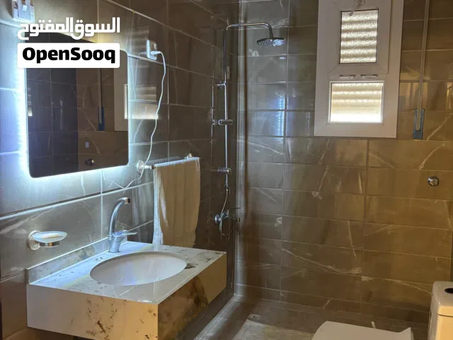 300 m2 5 Bedrooms Villa for Rent in Benghazi Venice