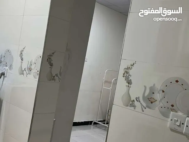 180 m2 2 Bedrooms Apartments for Rent in Basra Al Amn Al Dakhile