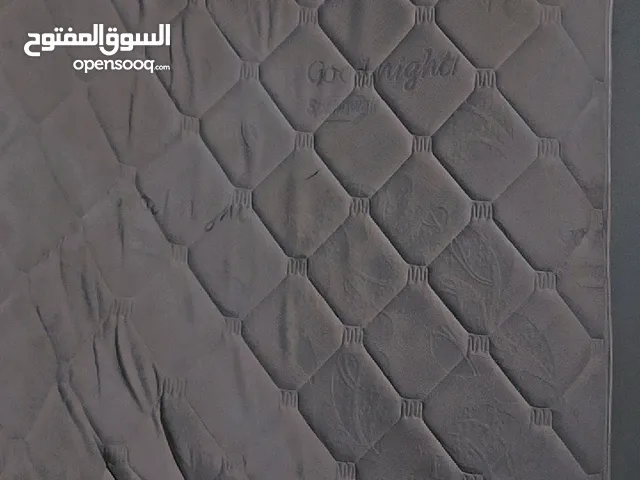 سلام عليكم اعرض لكم مرتبة سرير