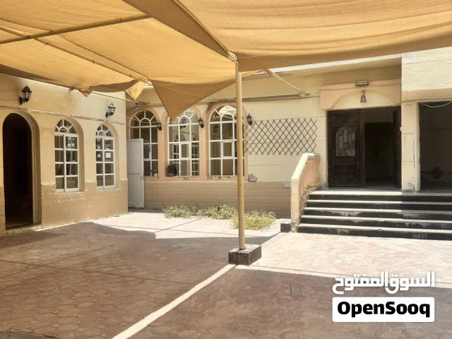1 m2 More than 6 bedrooms Townhouse for Rent in Sharjah Al Shahba