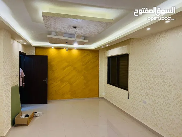 127 m2 4 Bedrooms Apartments for Sale in Zarqa Iskan Al Batrawi