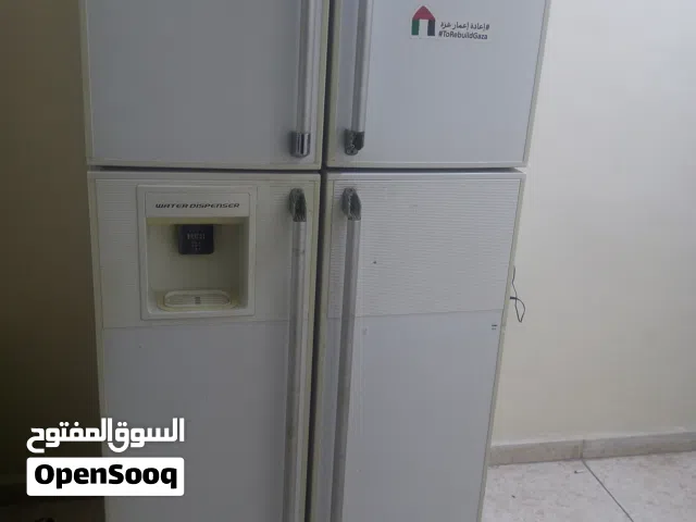 ثلاجه للبيع