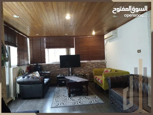 270 m2 3 Bedrooms Apartments for Sale in Amman Um El Summaq
