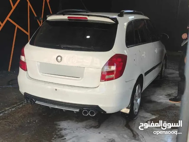 سكودا فابيا 2011