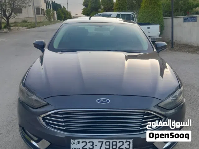 2017 فورد فيوجن SE
