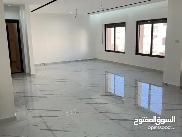 205 m2 3 Bedrooms Apartments for Sale in Amman Um El Summaq
