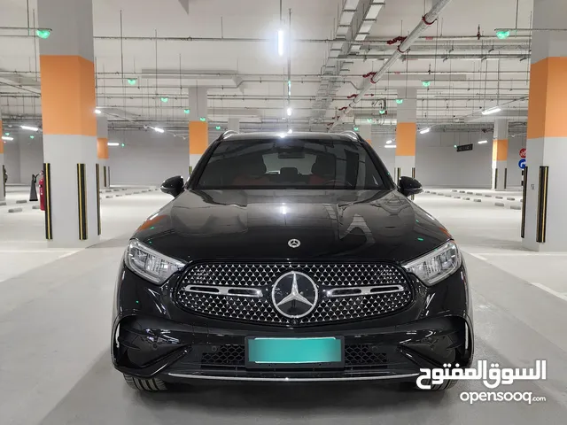 مرسيدس بنز GLC300 4MATIC موديل 2023 وارد كندا