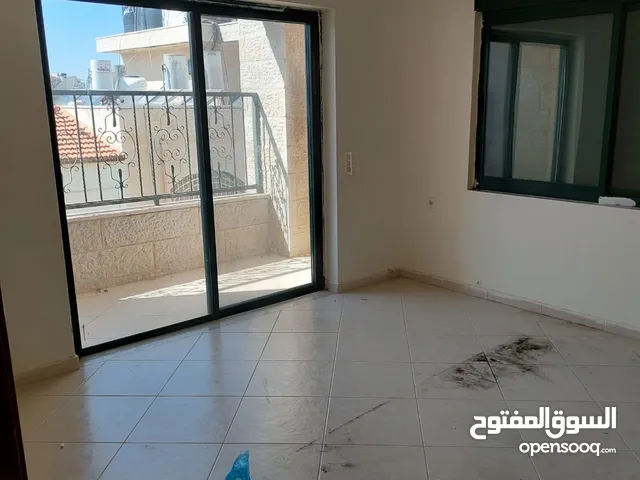 شقة غير مفروشة للايجار في الطيرة
