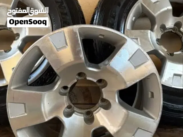 خمسه تواير مع رنقات نيسان فتك مقاس 17 الأصلي للبيع