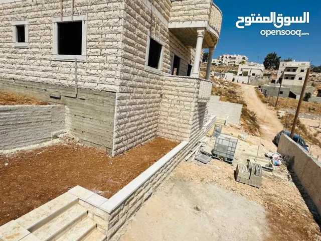 135 m2 5 Bedrooms Townhouse for Sale in Bethlehem Beit Fajar