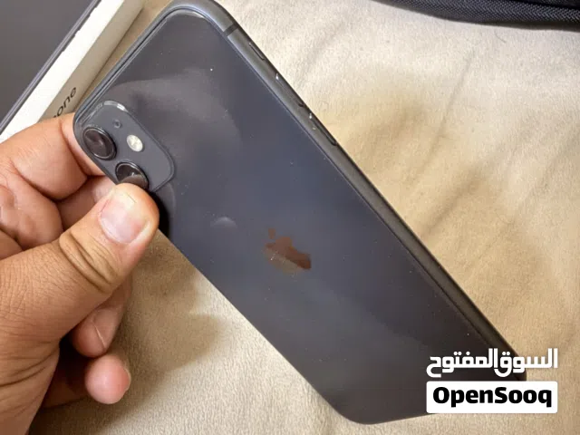 ايفون 11 بحالة ممتازة للبيع
