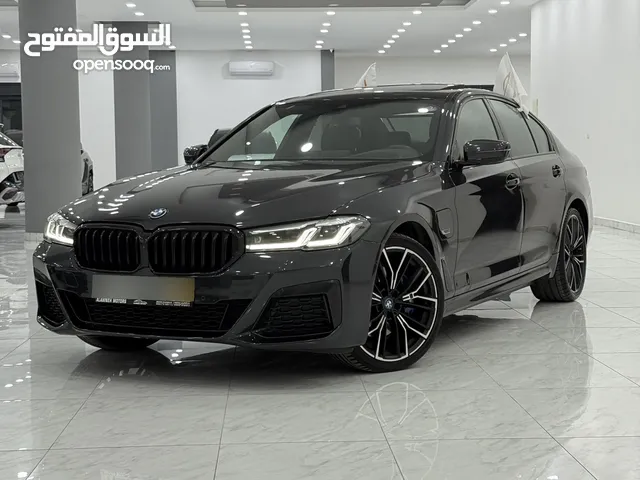 BMW 530 M//PAKITوارد الماني اصل ام فل الفل اضافات بالسعر الافضل والمميز