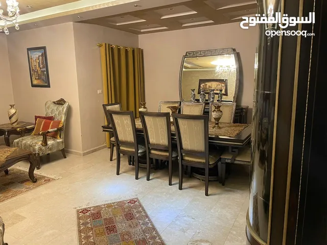 208 m2 3 Bedrooms Apartments for Rent in Amman Al Kursi