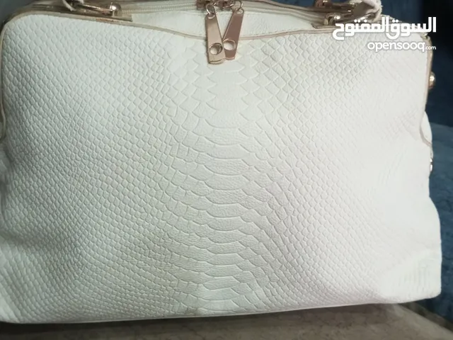 حقيبه جذابه