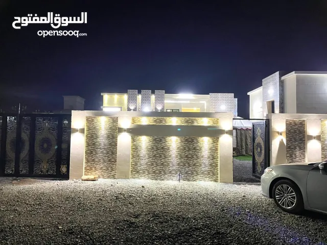 176 m2 3 Bedrooms Townhouse for Sale in Al Batinah Liwa