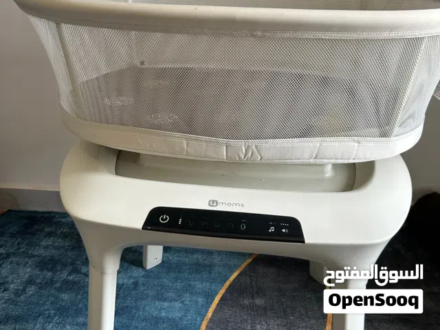 فراش اطفال هزاز 4moms