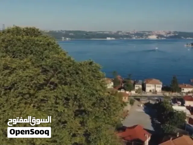 قصر الأحلام على البوسفور  للبيع في قلب البوسفور في إسطنبول، قصر فخم يتميّز بتصميمه التاريخي الراقي