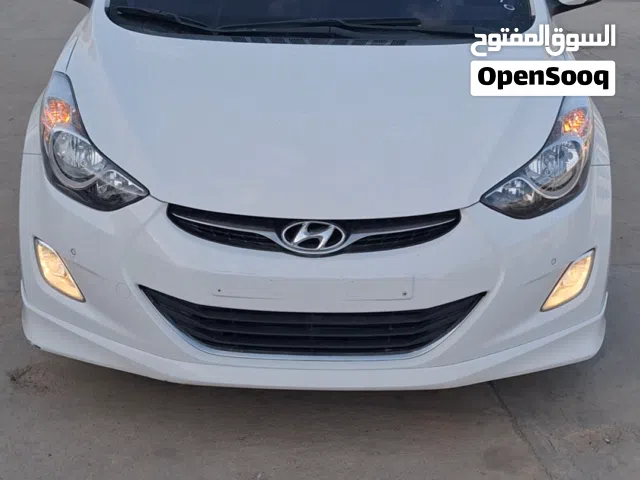 هيونداي أفانتي MD 2013