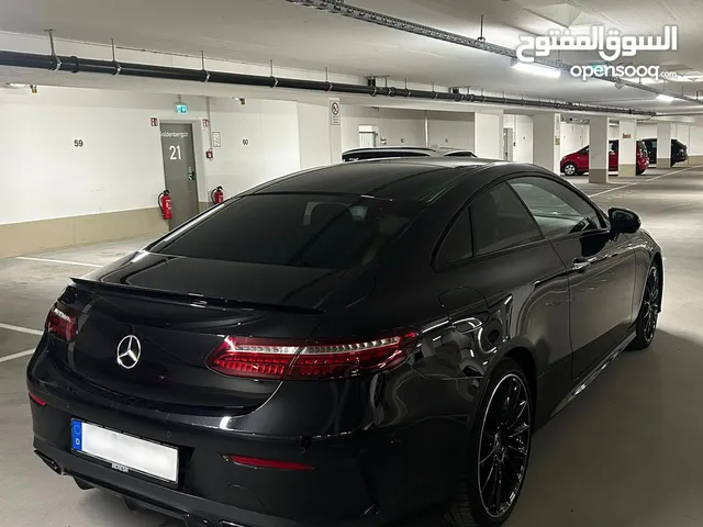 Mercedes-Benz E 200 Coupé AMG+Night/MBUX/LED/360°/Panorama/Multibeam
