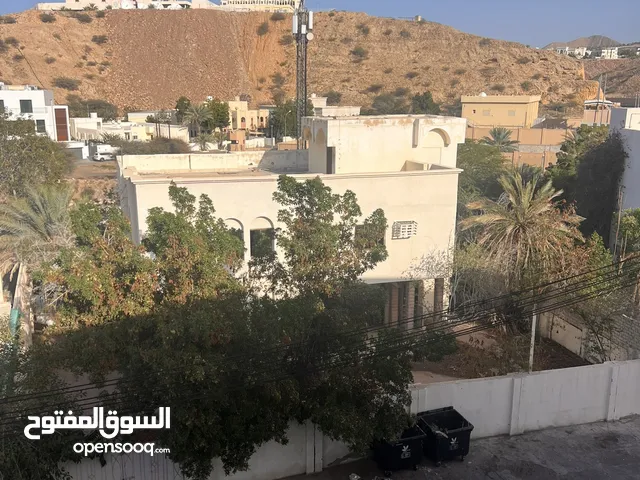 400 m2 4 Bedrooms Villa for Sale in Muscat Madinat As Sultan Qaboos