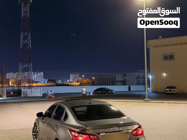 2016 نيسان التيما SV