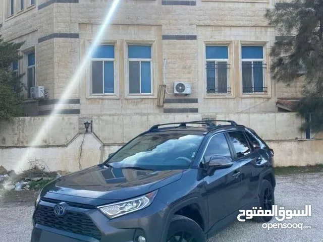 Used Toyota RAV 4 in Amman