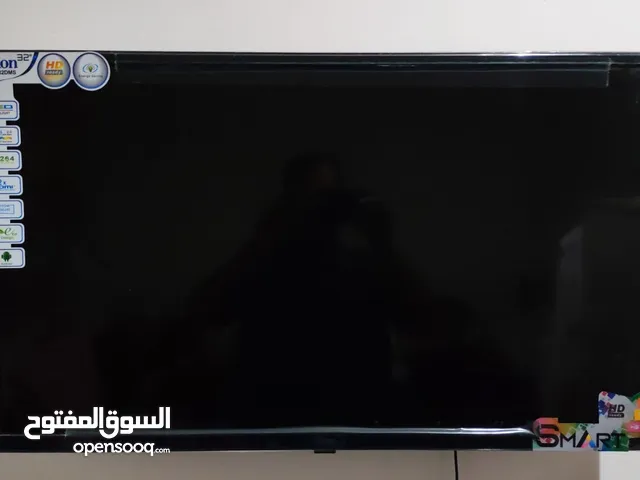 Ikon 32 Inch Smart TV with wall bracket for sale