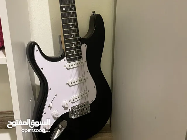 قيتار كهربائي