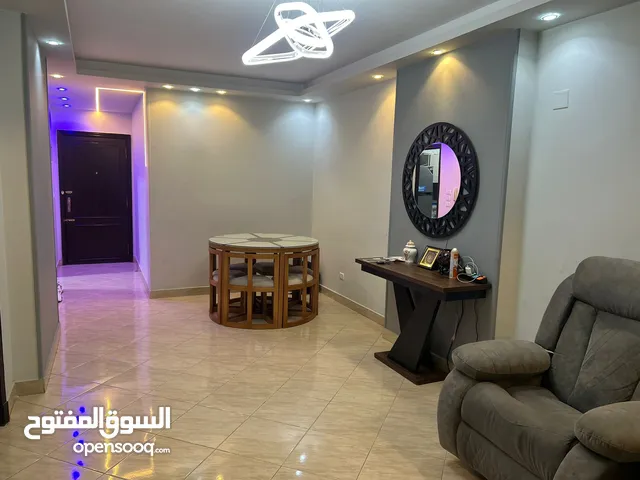 للايجار فندقى فى مدينة نصر ابراج بلازا بجوار سيتى سنتر