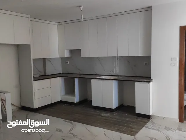 شقه مميزه للايجار عين مصباح مناسبه جدا لعرسان أو عائله صغيره