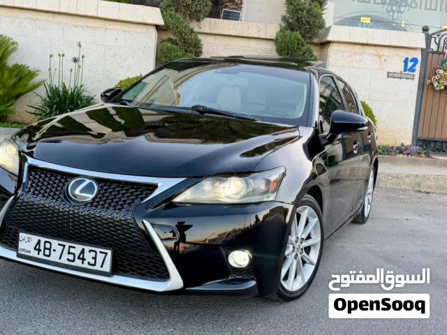 2012 لكزس CT CT 200 F Sport