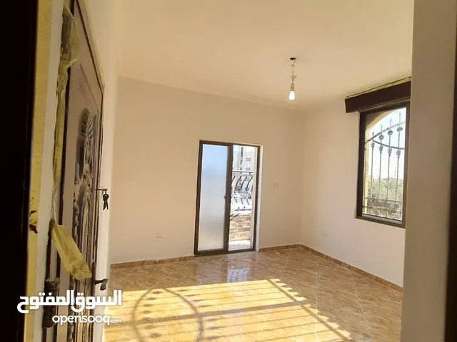 90 m2 2 Bedrooms Apartments for Rent in Amman Khirbet Sooq