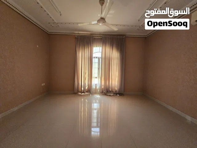 180 m2 1 Bedroom Villa for Rent in Muscat Ansab
