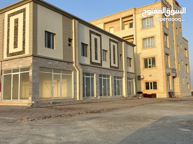 محلات للايجار في بركاء الحرادي موقع حيوي