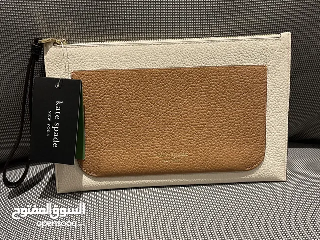 AUTHENTIC Brand New KATE SPADE Wristlet Pouch