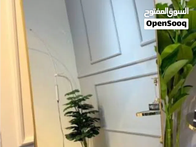 مرايا عموديه 170*70 بأطار ذهبي
