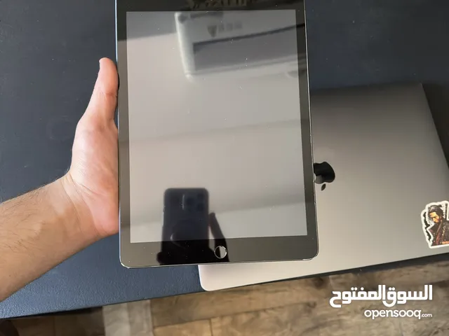 ايباد الجيل الثامن وارد شرق اوسط وكالة زي الجديد للبيع