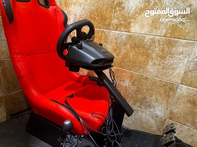 لوجيتك ستيرنج بحالة الجديدة logitech g29