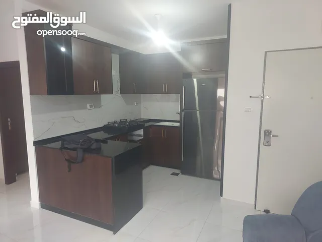 80 m2 2 Bedrooms Apartments for Rent in Ramallah and Al-Bireh Al Masyoon