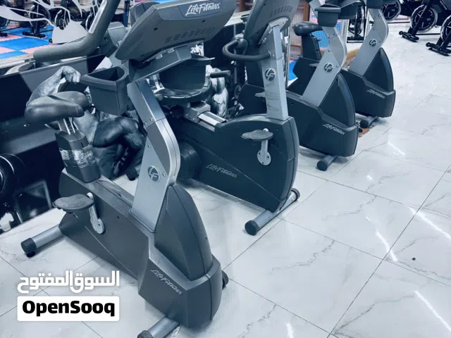 للبيع اجهزه نادي امريكي لايف فتنس وسيبكس امريكي