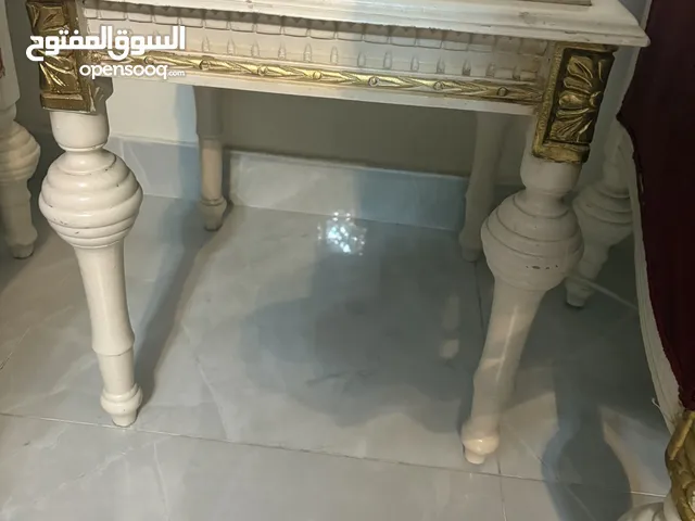 طاولة وسط + طاولتين جانبيات
