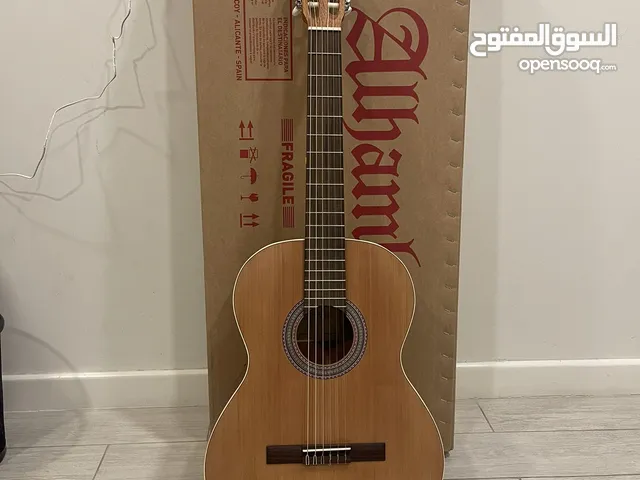 Alhambra z-nature classical guitar brand new