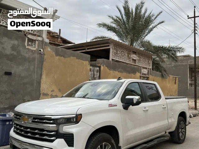 2025 شيفروليه سلفرادو 1500 LT Z71