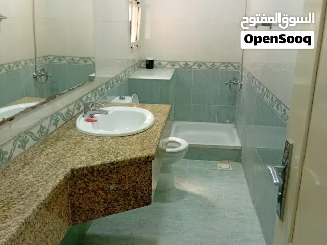 تخوت شباب للايجار في الخان _ الشارقة